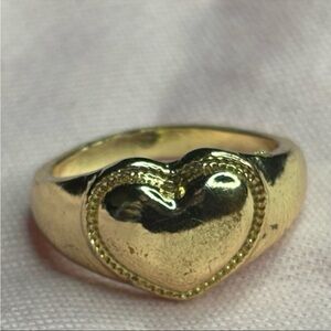 American Eagle Outfitters Gold Heart Ring